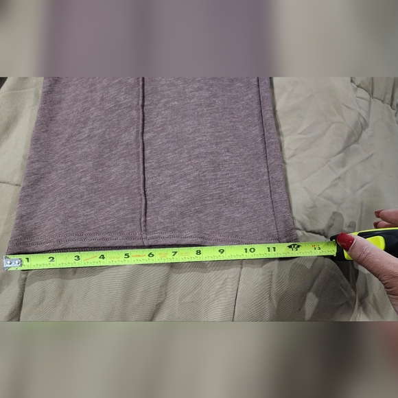 NWT American Eagle Outfitters's Pintuck Wide-Leg Sweatpant Size Large(Cocoa) - Picture 7 of 12